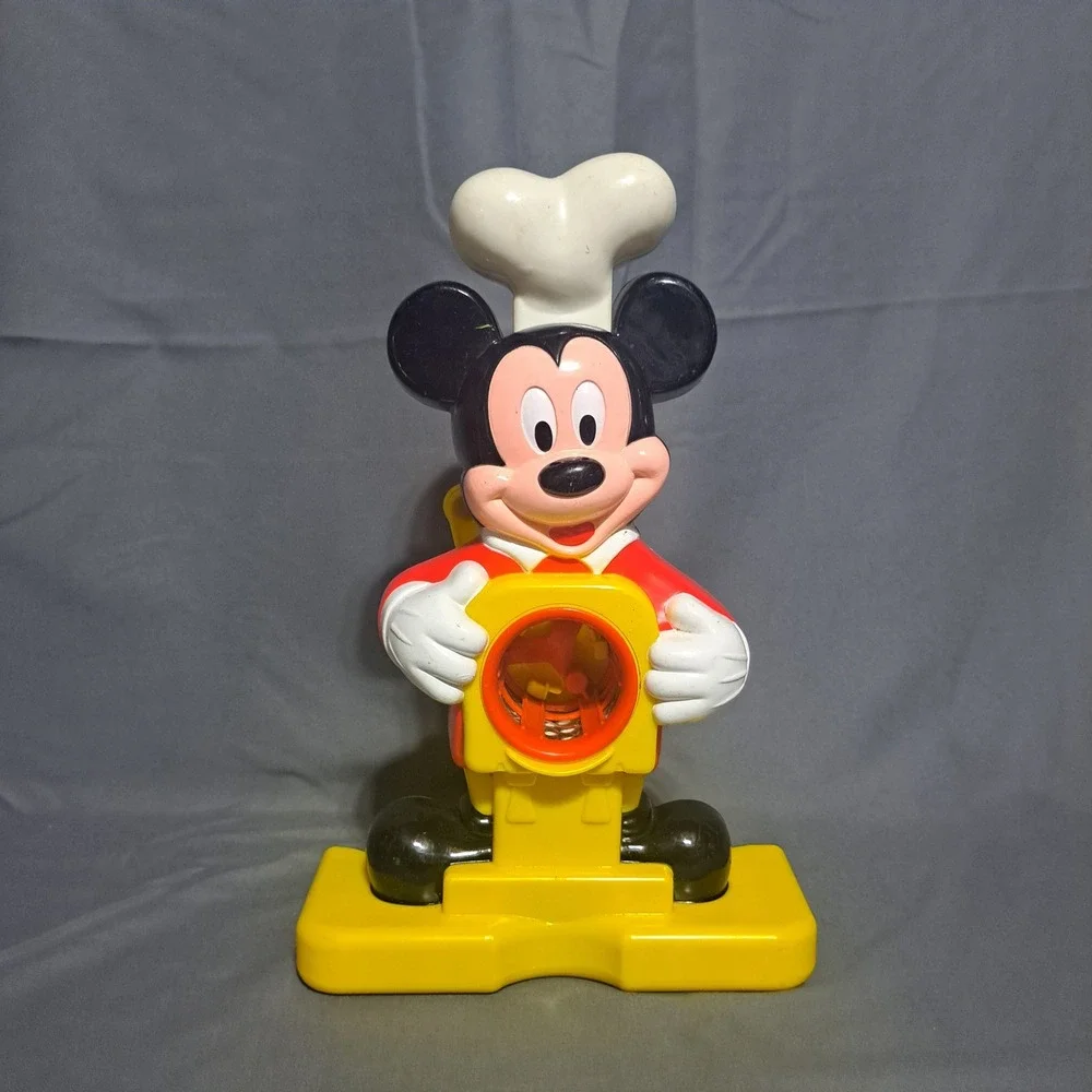 VTG Mickey Mouse Snow Cone Maker Shaved Ice‎